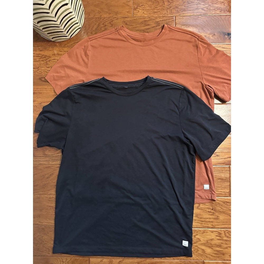 Lot of 2 Vuori Strato Tech Tee Mens XL Rust Orange Black Short Sleeve Shirts